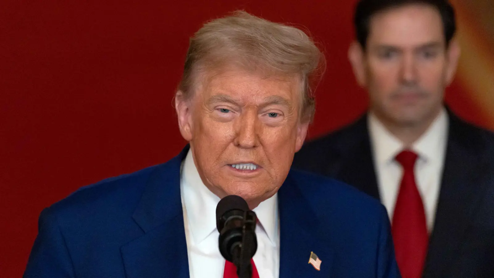 مستشار إيراني: تصريحات ترامب "خدعة مبيّتة" لتأجيج النزاع