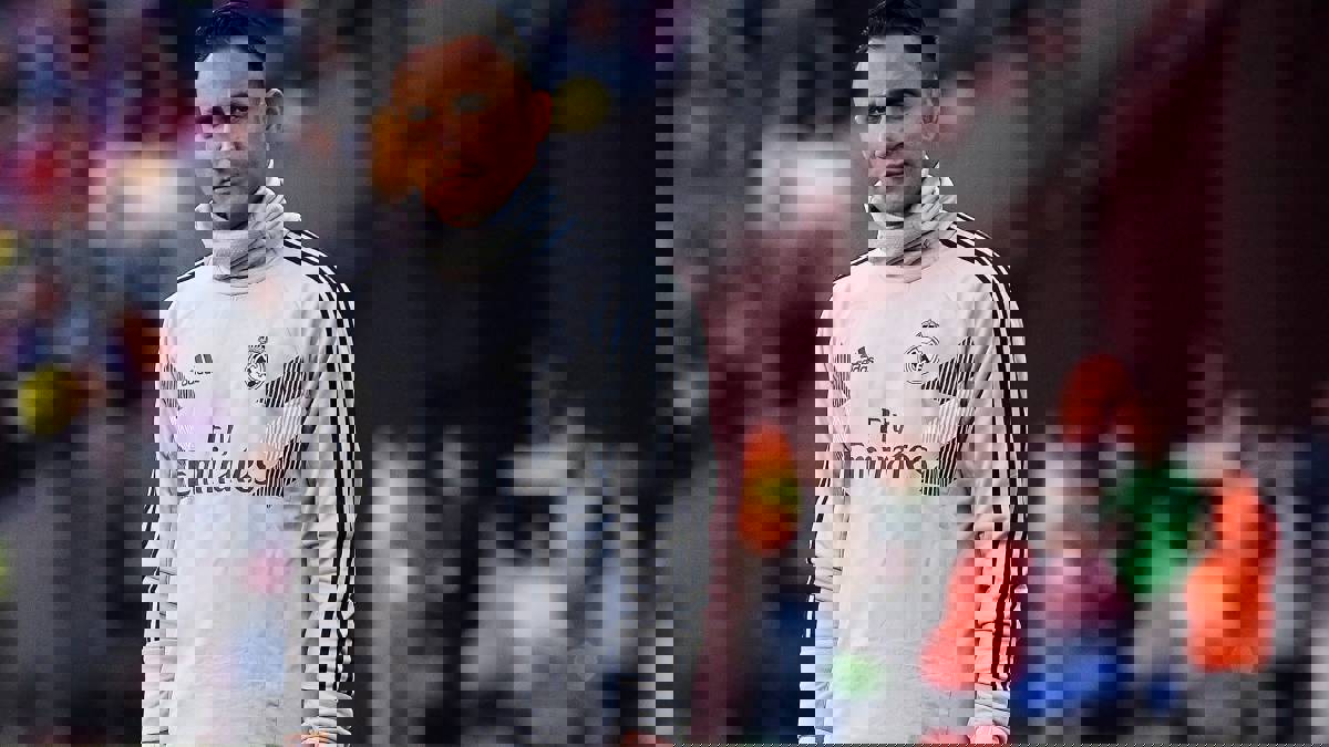 تقارير: نافاس سينهي اتفاقه مع باريس سان جيرمان