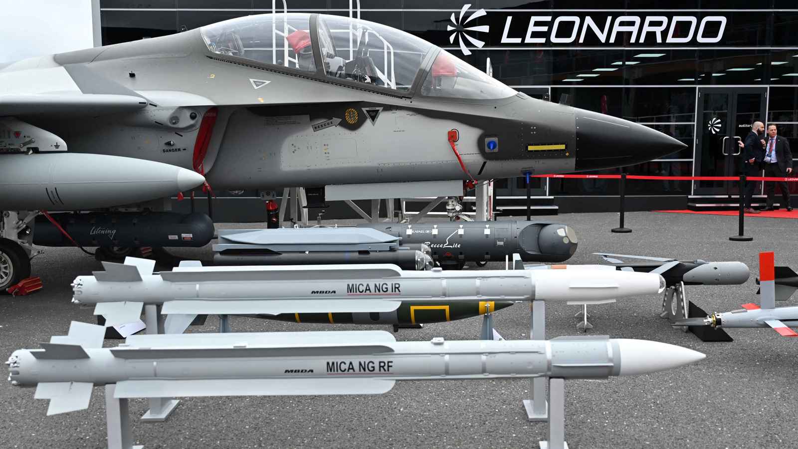 بريطانيا تبرّر للقضاء استمرار تصدير قطع "إف-35" إلى إسرائيل