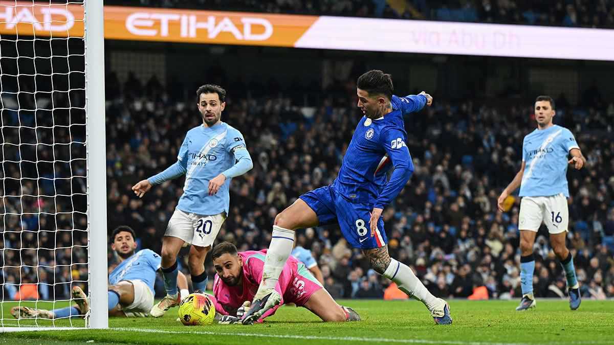 فرصة غوارديولا الأخيرة.. 4 أشياء تلهب صدام مانشستر سيتي وتشيلسي 