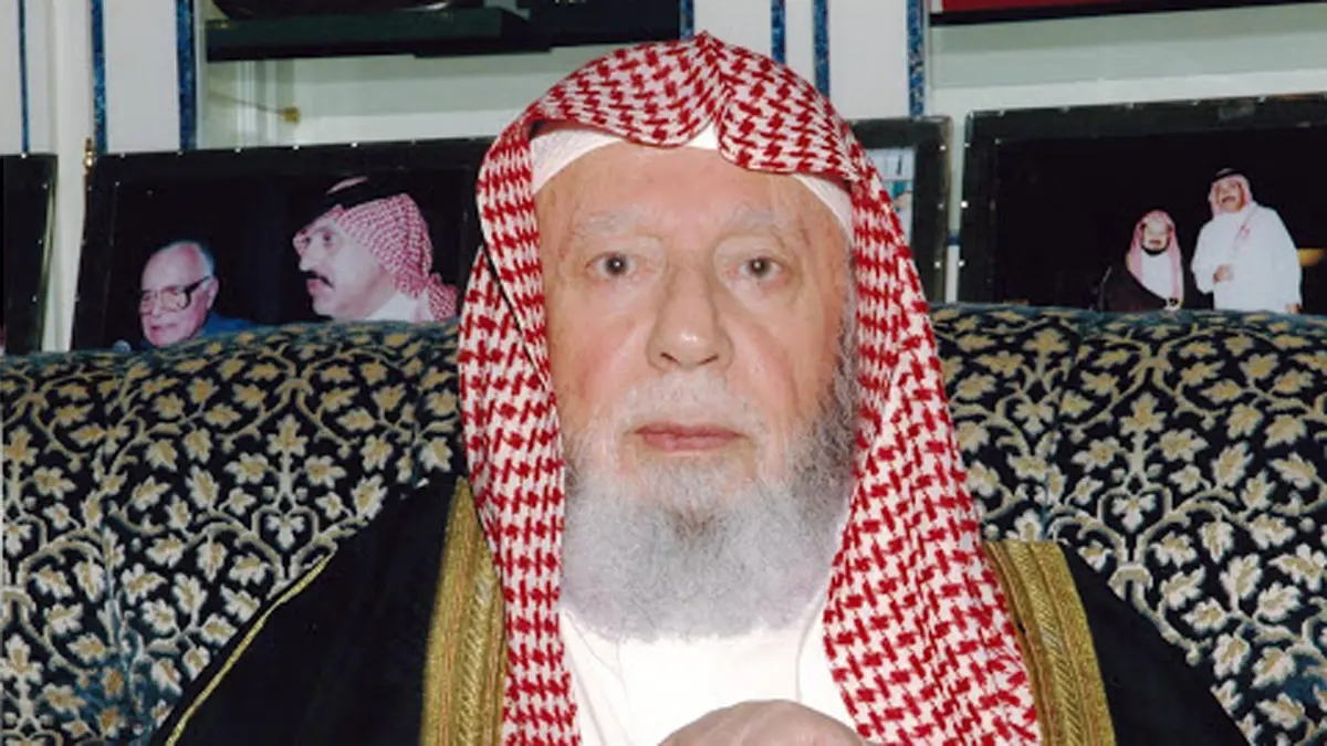 شاعر طواه النسيان