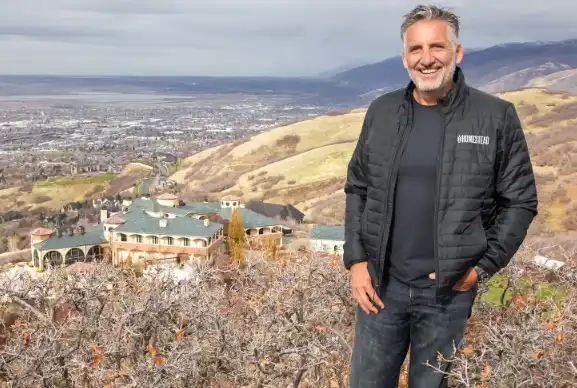 الملاذ الأمن لجايسون أورفيس