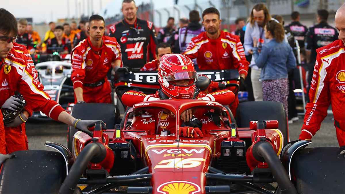 فورمولا 1.. آمال فيراري في الفوز بلقب الصانعين تتراجع بعد عقوبة لوكلير