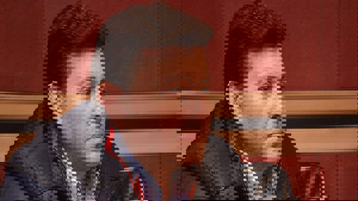 هاني شاكر يتقدم ببلاغ للنائب العام المصري ضد طارق الشناوي