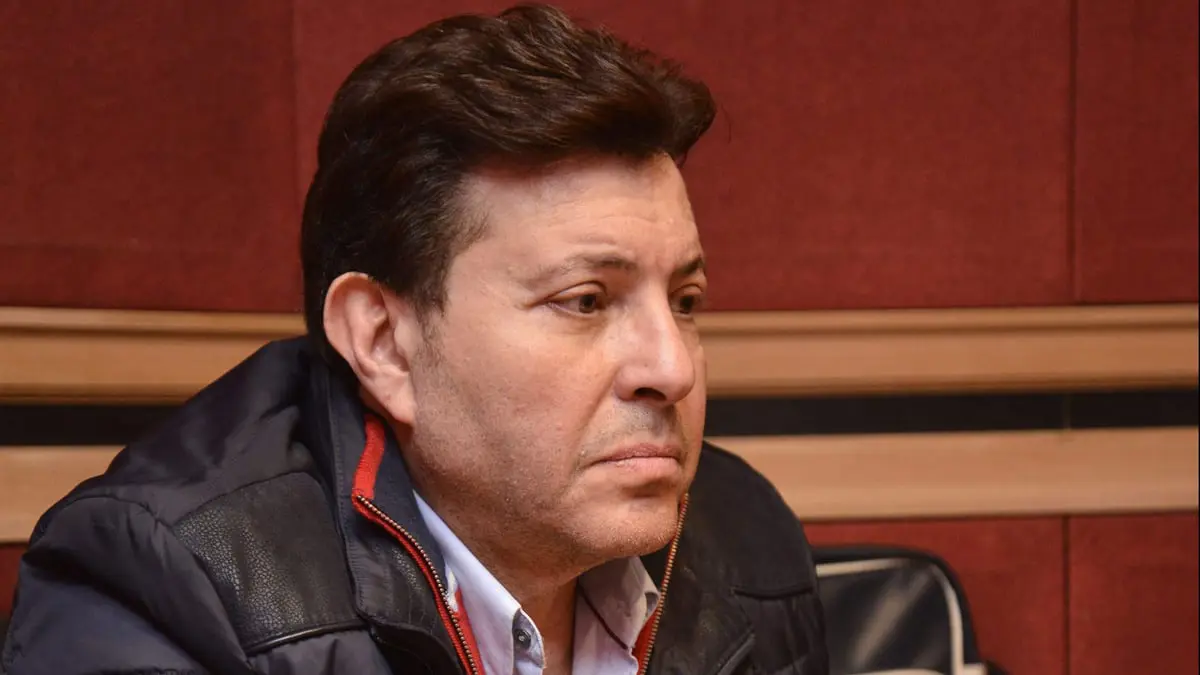 هاني شاكر يتقدم ببلاغ للنائب العام المصري ضد طارق الشناوي