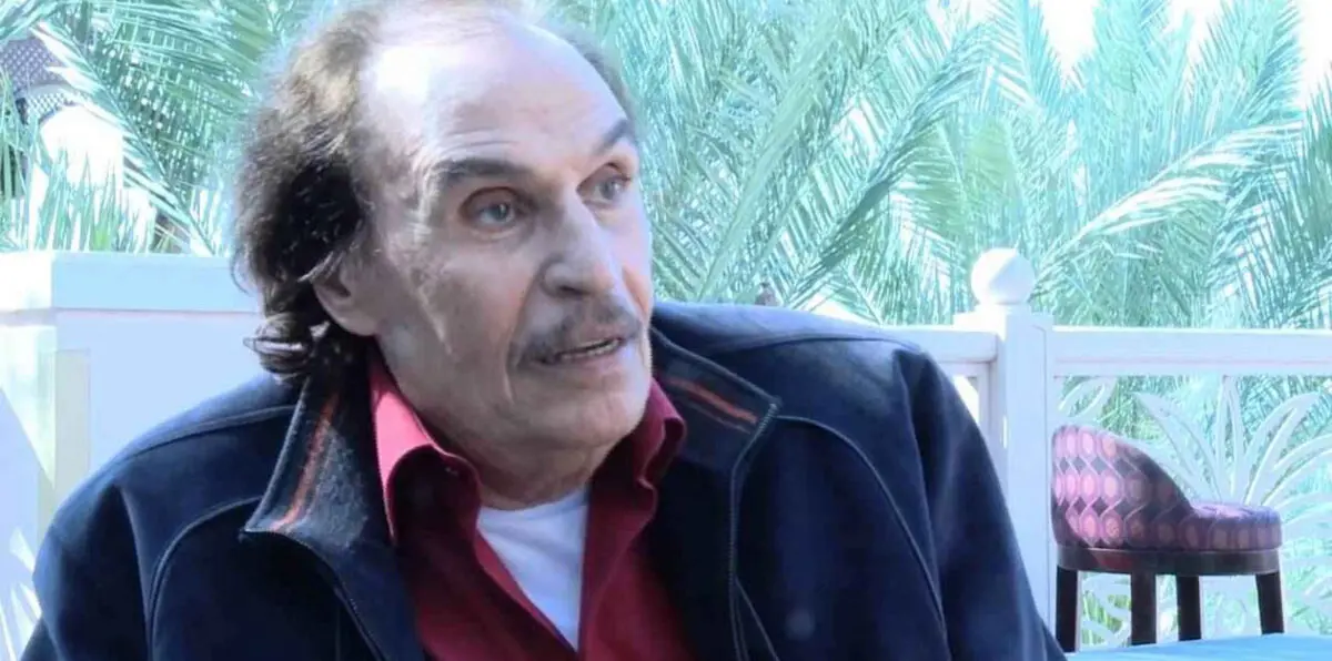 عزت العلايلي يكشف حقيقة غضبه من مخرج "تراب الماس"