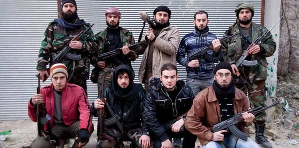 سوريا... 10 أشقاء جمعتهم الثورة وفرّقهم السلاح