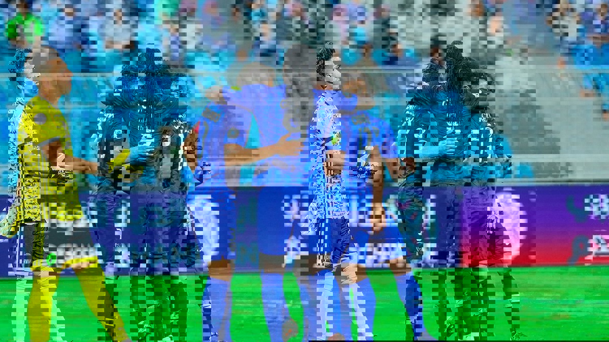 مباراة الهلال السعودي والاتحاد السكندري.. هل يوقف الزعيم مفاجآت قاهر الكبار في كأس زايد؟