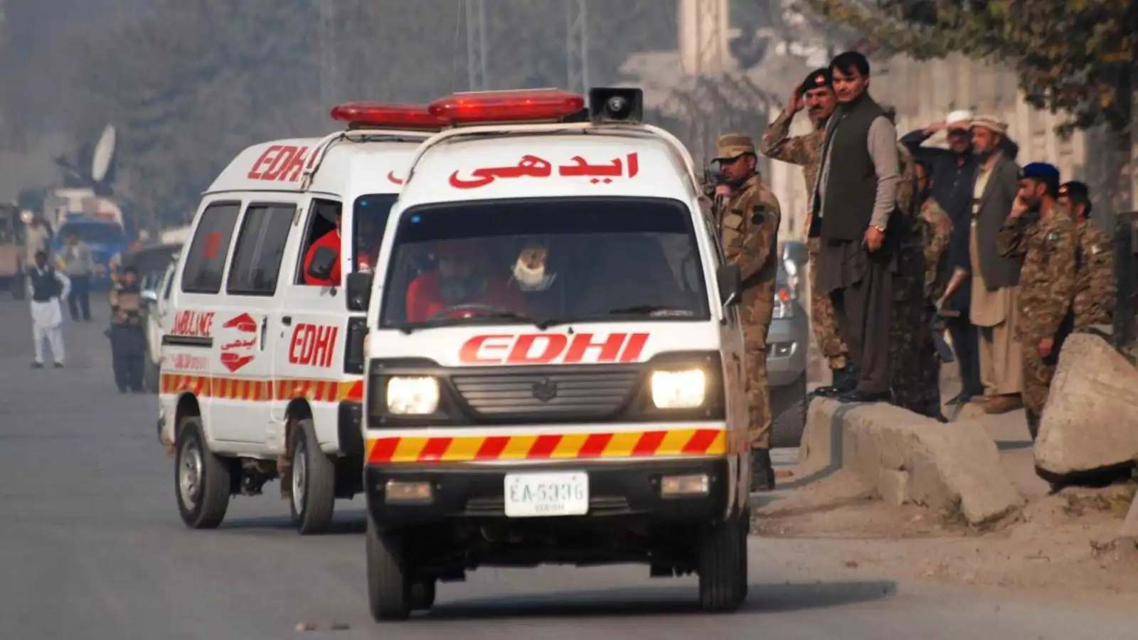 أثناء السحور.. 16 قتيلا إثر انفجار بمبنى في كراتشي الباكستانية (فيديو)