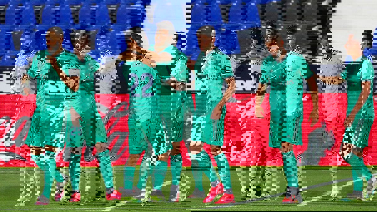 "ماركا" ترصد مفاتيح ريال مدريد لعبور عقبة مانشستر سيتي في دوري أبطال أوروبا