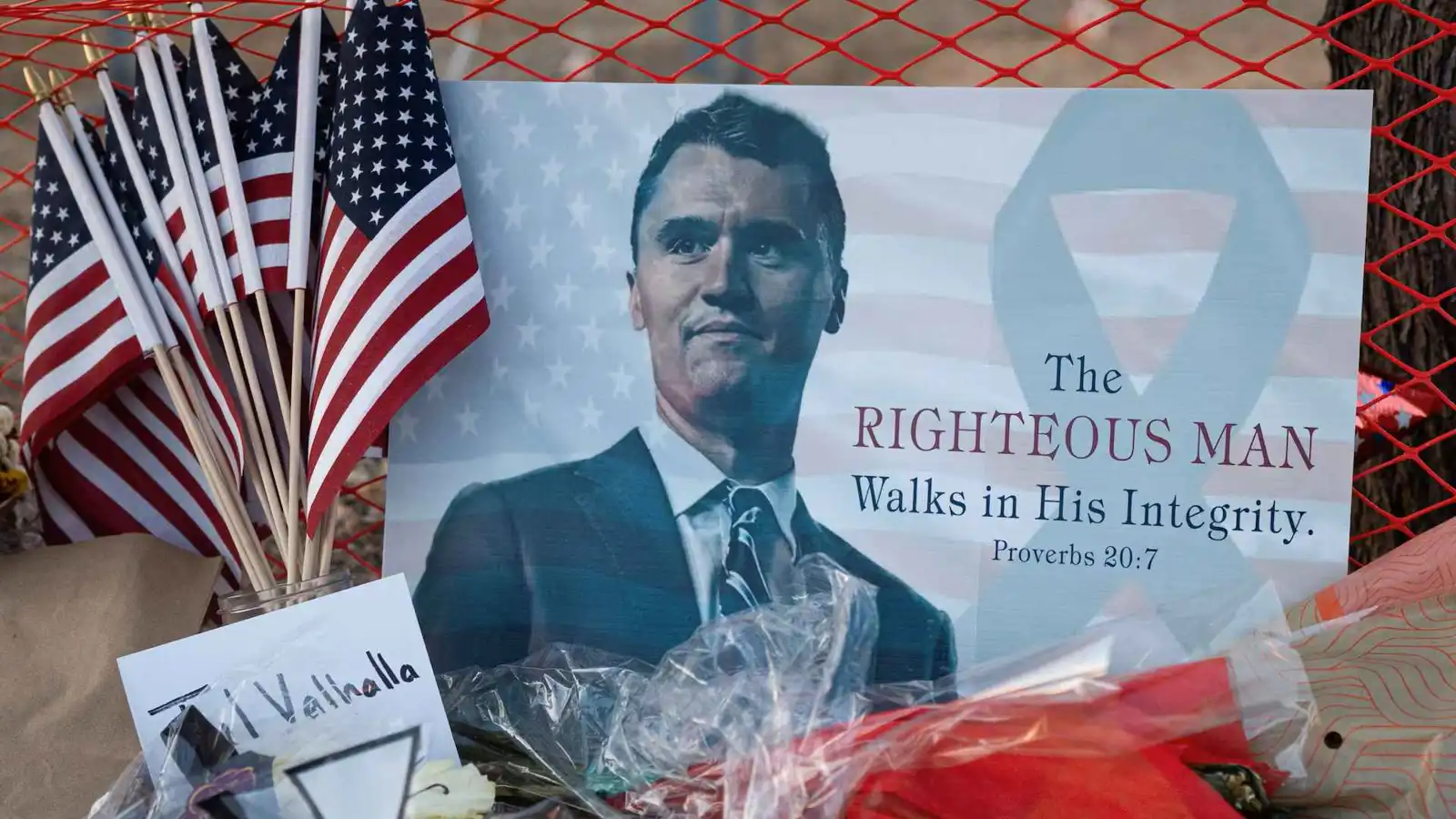 المتهم بقتل تشارلي كيرك يمثُل أمام المحكمة حضورياً لأول مرة