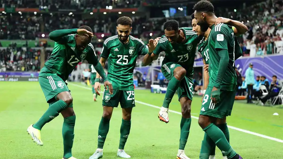 مفاجأة.. 3 نجوم يعودون لمنتخب السعودية بعد إقالة مانشيني