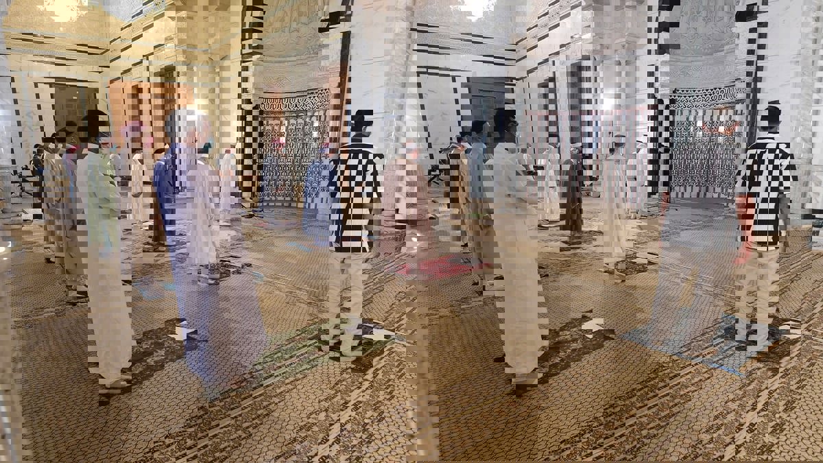 تونس.. إيقاف إمام بسبب تلاوة آية تضمنت لفظ "انقلاب"