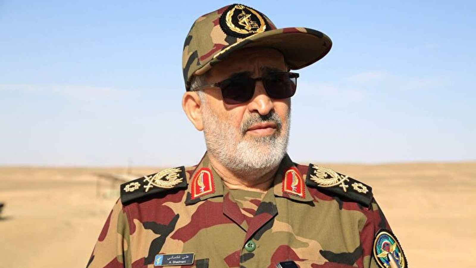 إعلام إيراني: وفاة القائد بالحرس الثوري علي شادماني متأثراً بجروحه