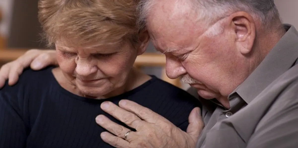 الشرطة الإيطالية تطهو المعكرونة لزوجين كانا يبكيان (صورة)