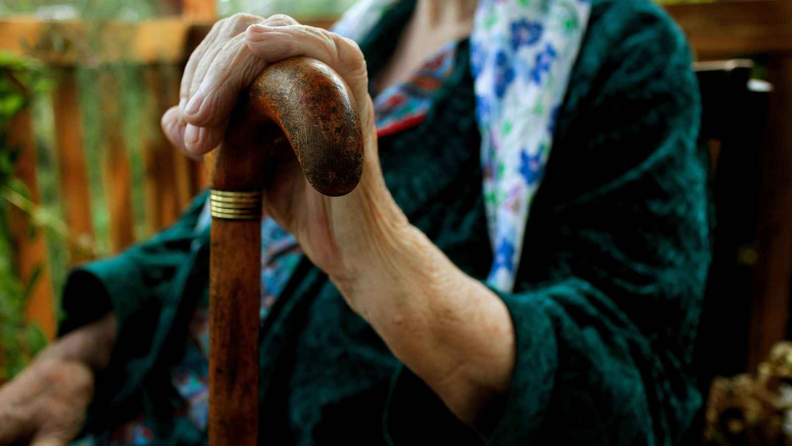 ولدت عام 1914.. معمّرة تكشف سر الحياة المديدة (صور)