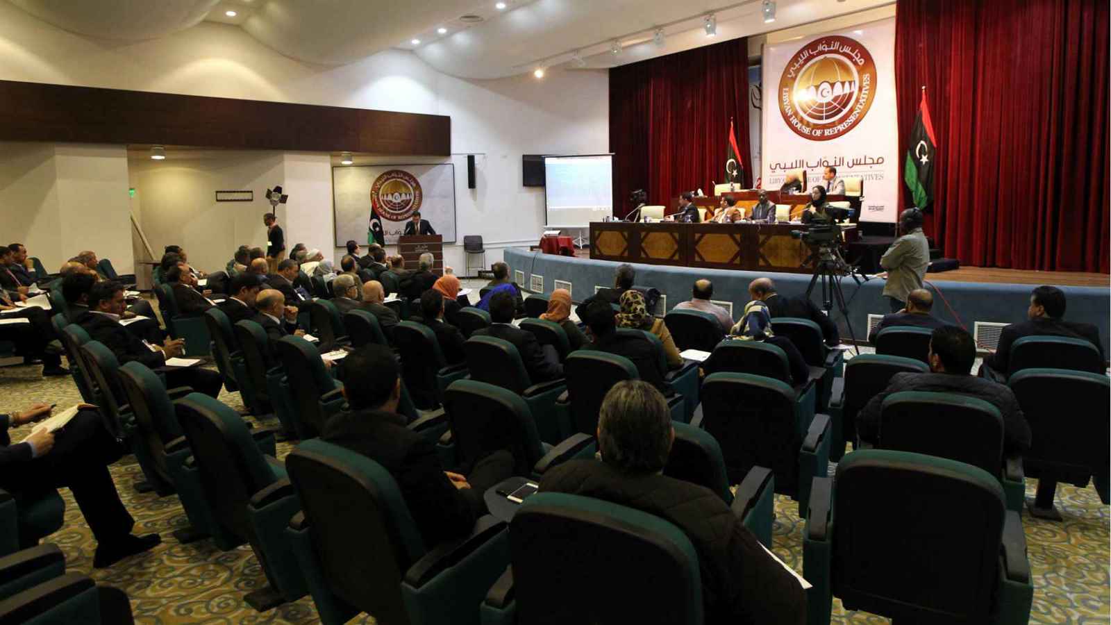 أزمة جديدة.. صندوق الإعمار يشعل المواجهة بين البرلمان الليبي والدبيبة