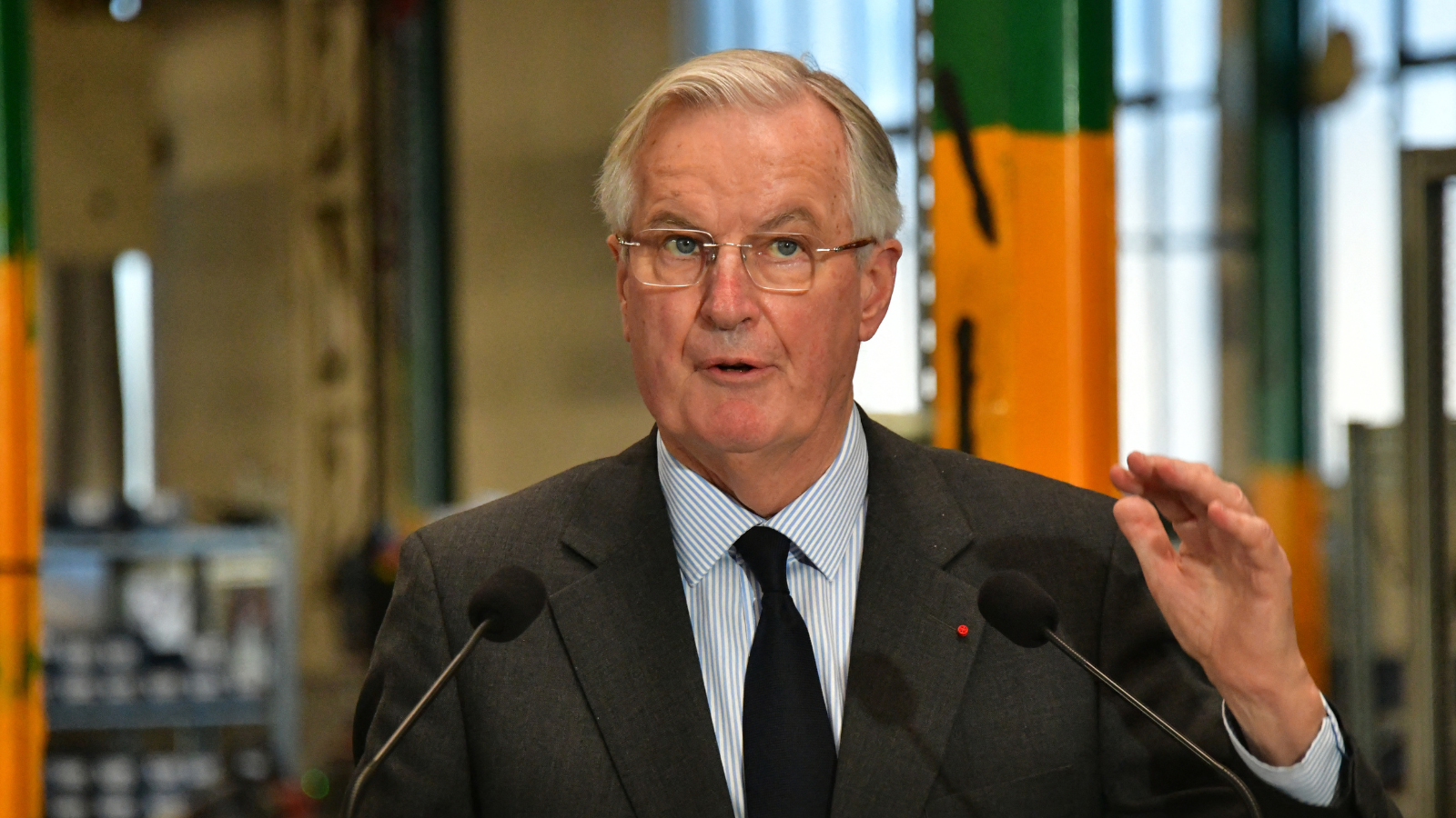 عودة ميشيل بارنييه إلى البرلمان الفرنسي.. رئيس الوزراء الأسبق نائبًا عن باريس