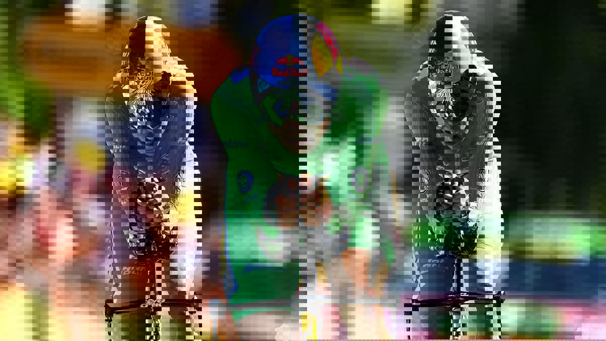 طواف فرنسا: البلجيكي فاوت فان آرت يفوز بالمرحلة الـ20.. وفينغارد يقترب من اقتناص اللقب