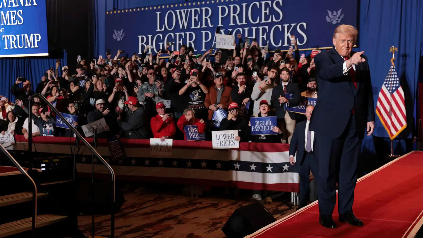 تصعيد يربك واشنطن.. تهديدات ترامب بغزو فنزويلا تضع الجمهوريين على حافة الانقسام