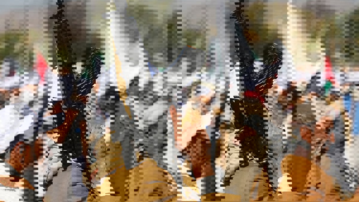 ما مآلات إعادة واشنطن ميليشيا الحوثي لقائمة الإرهاب؟