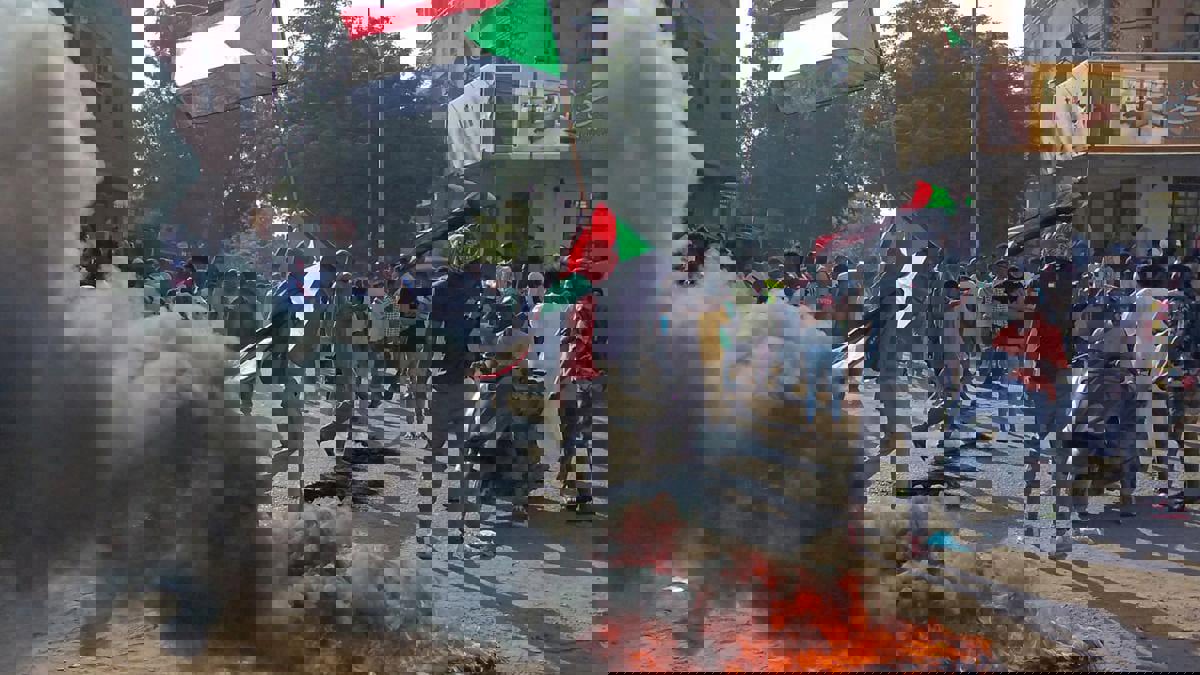 "أطباء السودان": مقتل متظاهر على يد قوات الأمن في أم درمان