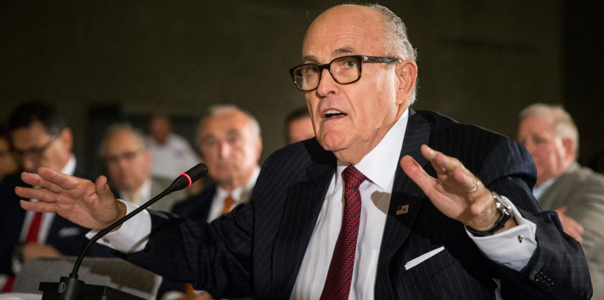 محامي ترامب: ستتم الإطاحة بالحكومة الإيرانية