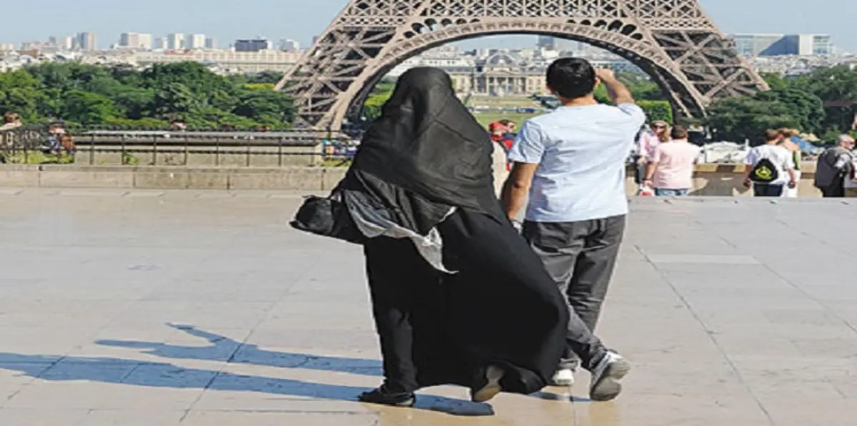 فرنسا.. ووباء التلوث والفساد