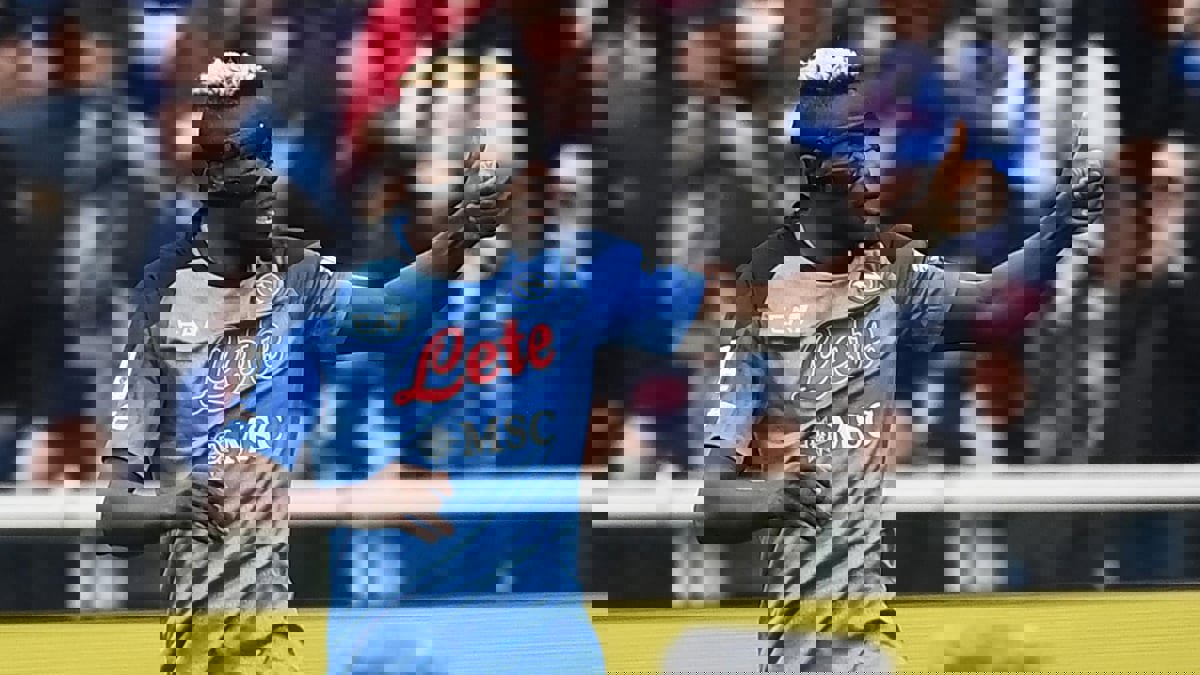 ترتيب الحذاء الذهبي: أوسيمين وهاري كين يطاردان المتصدر هالاند