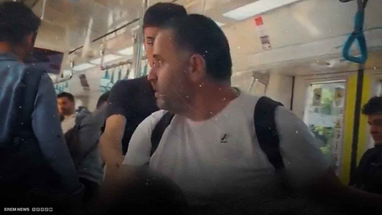 ضرب أمام أطفاله من أجل مقعد