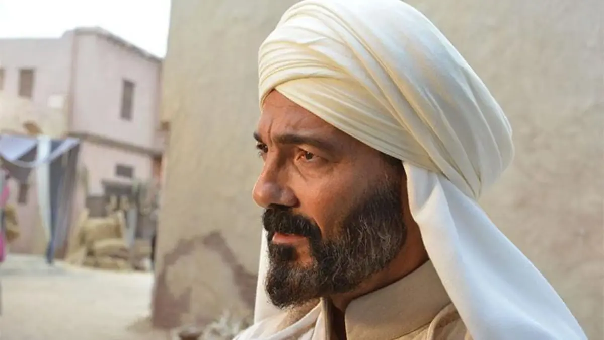 الإمام الشافعي.. تفريغ للرسالة الدينية لصالح "الرؤية الدرامية"