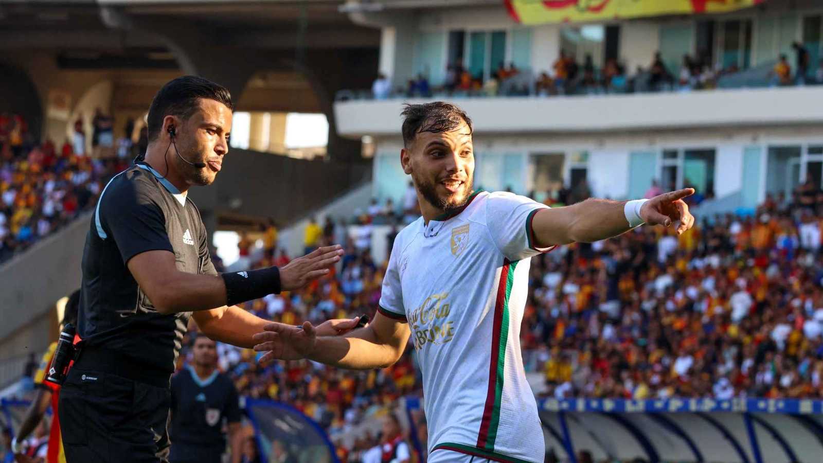 استدعاء حكم السوبر التونسي حسام بولعراس للتحقيق.. وعقوبة رادعة تنتظره