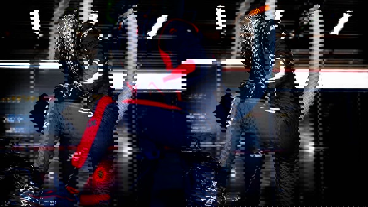 ابتكار خوذة تنقي الهواء لراكبي الدراجات النارية‎‎