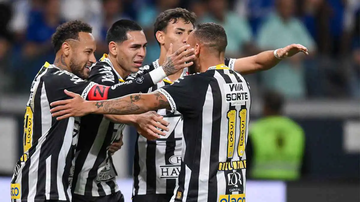 مراوغة مذهلة من نيمار في فوز سانتوس على كروزيرو بالدوري البرازيلي (فيديو)