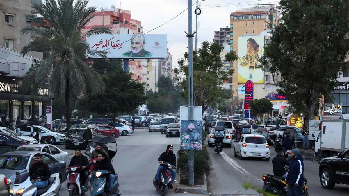 لبنان.. الجيش يوقف مشاركين بـ"مسيرات استفزازية" في بيروت (فيديو)