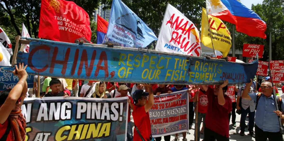 اليابان: حكم محكمة لاهاي بشأن بحر الصين الجنوبي نهائي وملزم