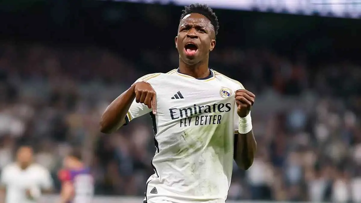 4 أشياء تجعل انتقال فينيسيوس إلى ليفربول "مستحيلا"