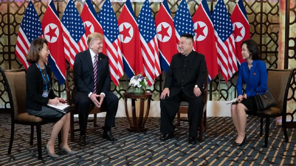 ترامب: المحادثات مع كيم فشلت بسبب طلب بيونغ يانغ رفع العقوبات