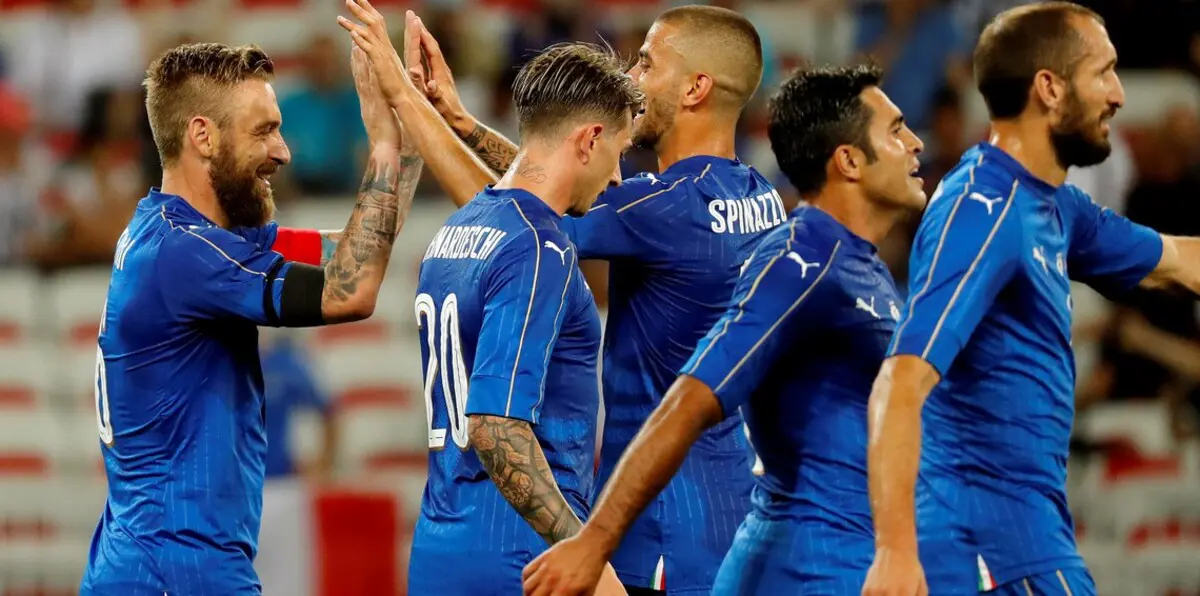 إيطاليا تقهر أوروغواي بثلاثية وديًا