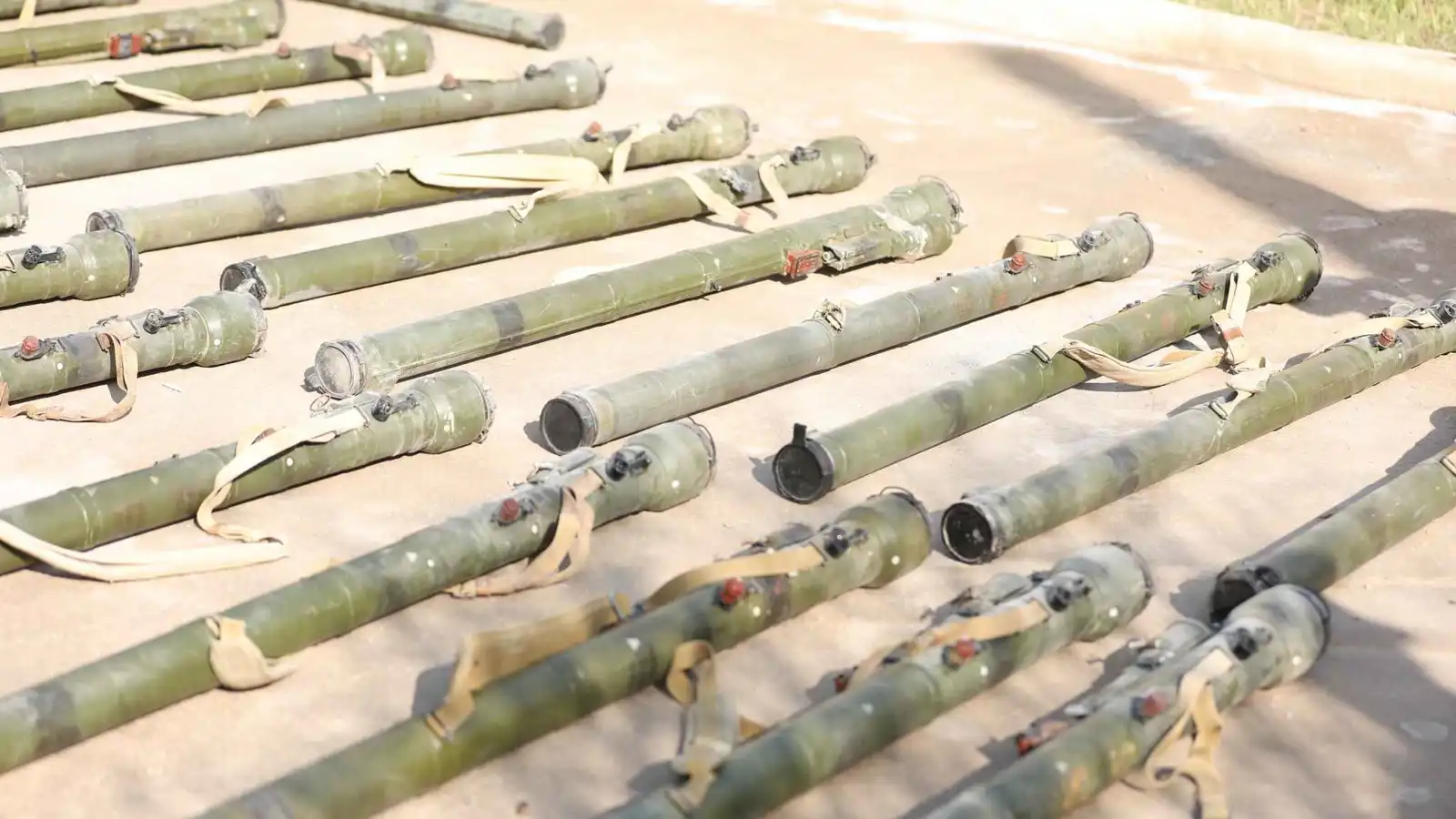 الأمن السوري يعلن ضبط صواريخ "سام 7" في دير الزور (صور)