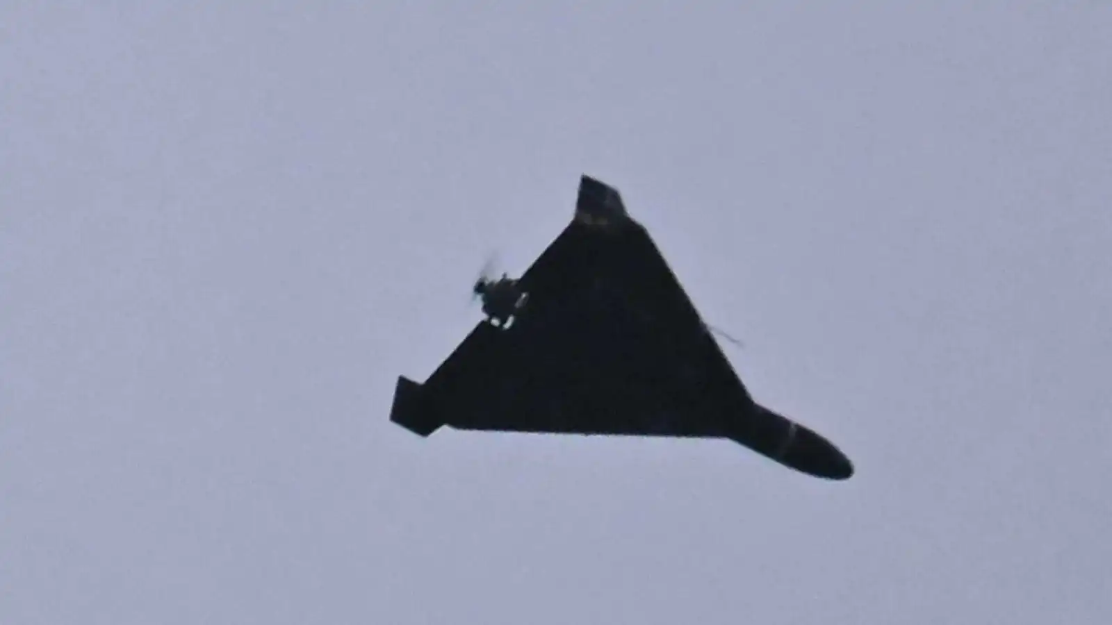 العراق يعلن صد مسيرتين اقتربتا من مواقع حساسة في بغداد والموصل