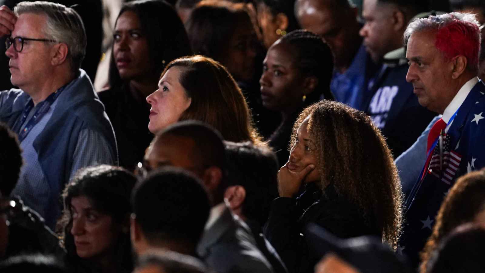 "بوليتيكو": مستشارو حملة هاريس يلومون بايدن بعد "الهزيمة"