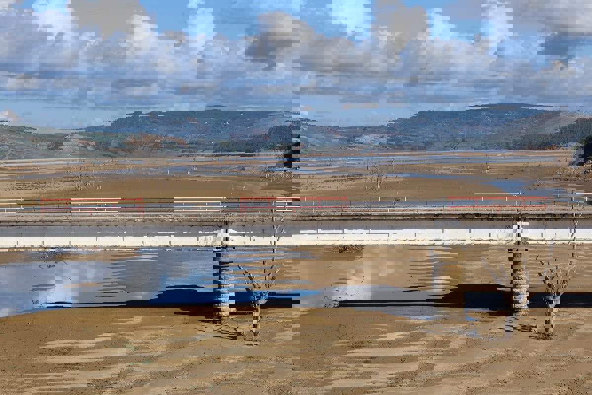 لمواجهة الشح.. تونس ترفع أسعار مياه الشرب 