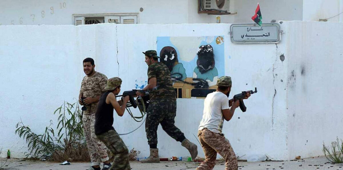 ليبيا.. مسلحون يقتحمون مركزًا أمنيًا بإجدابيا في محاولة لاختطاف رجال شرطة