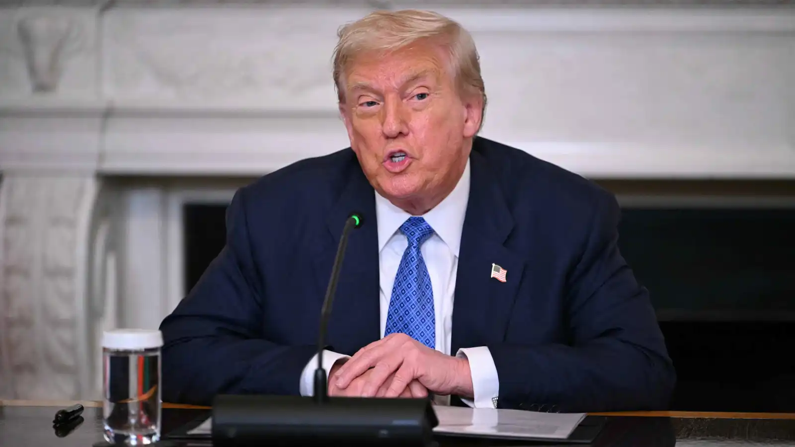 ترامب: سألتقي بوتين "قريباً جداً" وتنتهي أزمة أوكرانيا