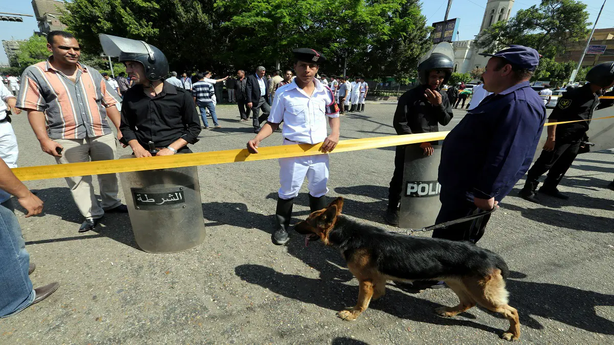 كشف لغز عثور أسرة على جثة طفلها بصندوق قمامة في مصر