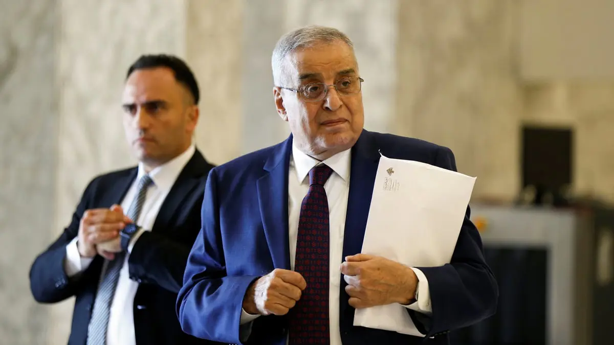 وزير خارجية لبنان يدعو السعودية للحوار لحل الأزمة الدبلوماسية