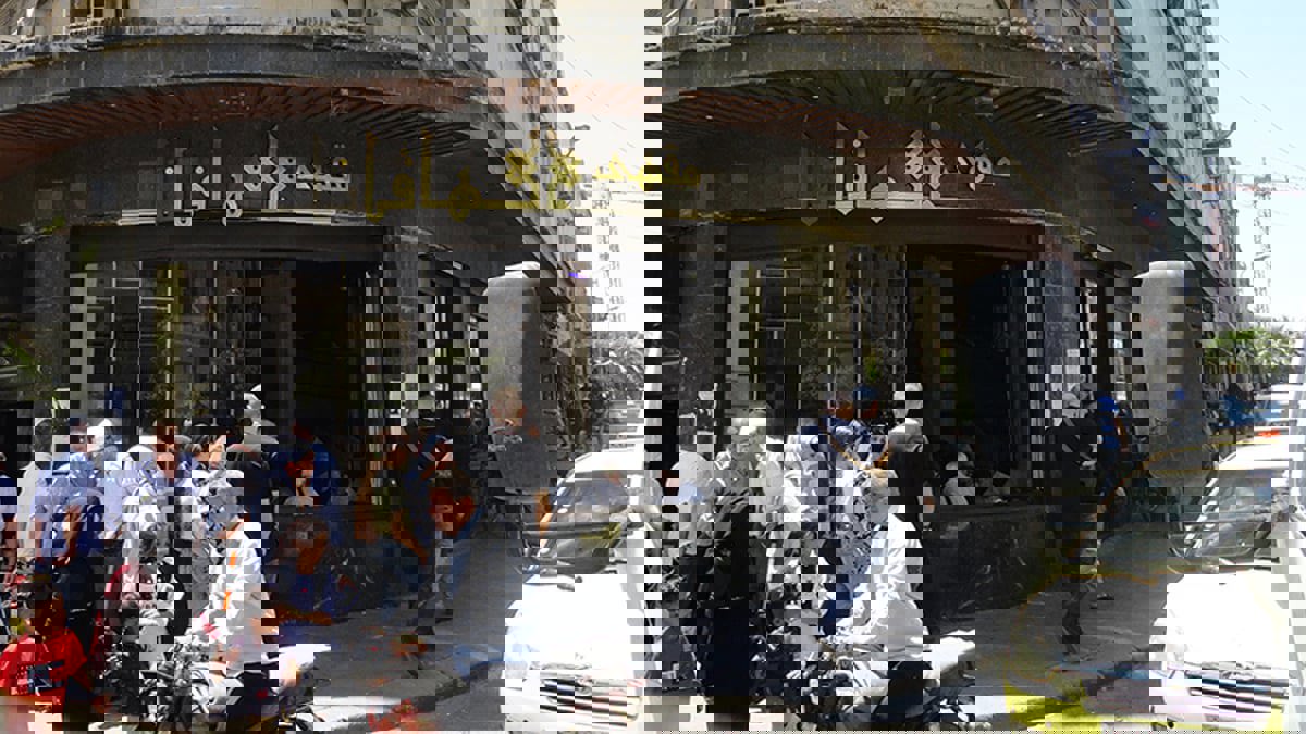 مقاهي دمشق تفقد سمعتها كوجهة مفضلة للمثقفين والفنانين والسياسيين