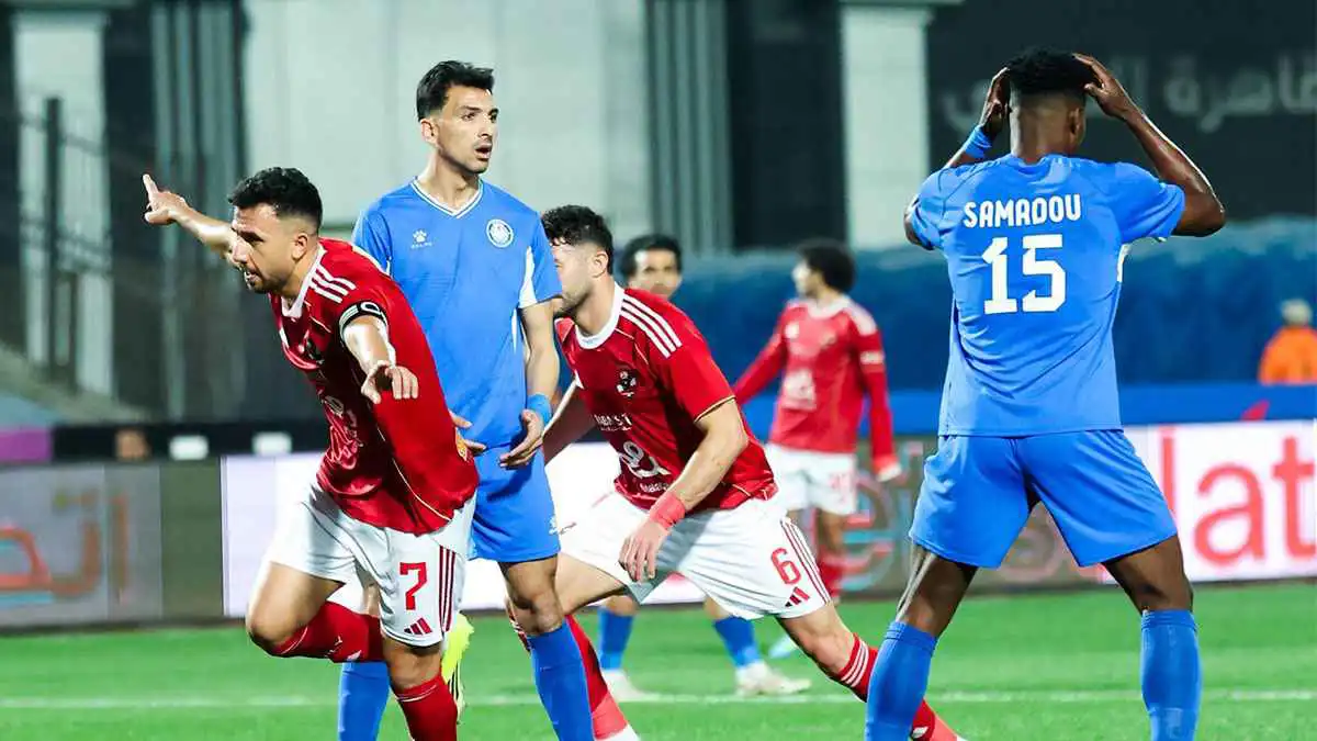 لنا ضربة جزاء.. مدرب سموحة يشن هجومًا على حكم مباراة الأهلي المصري (فيديو)