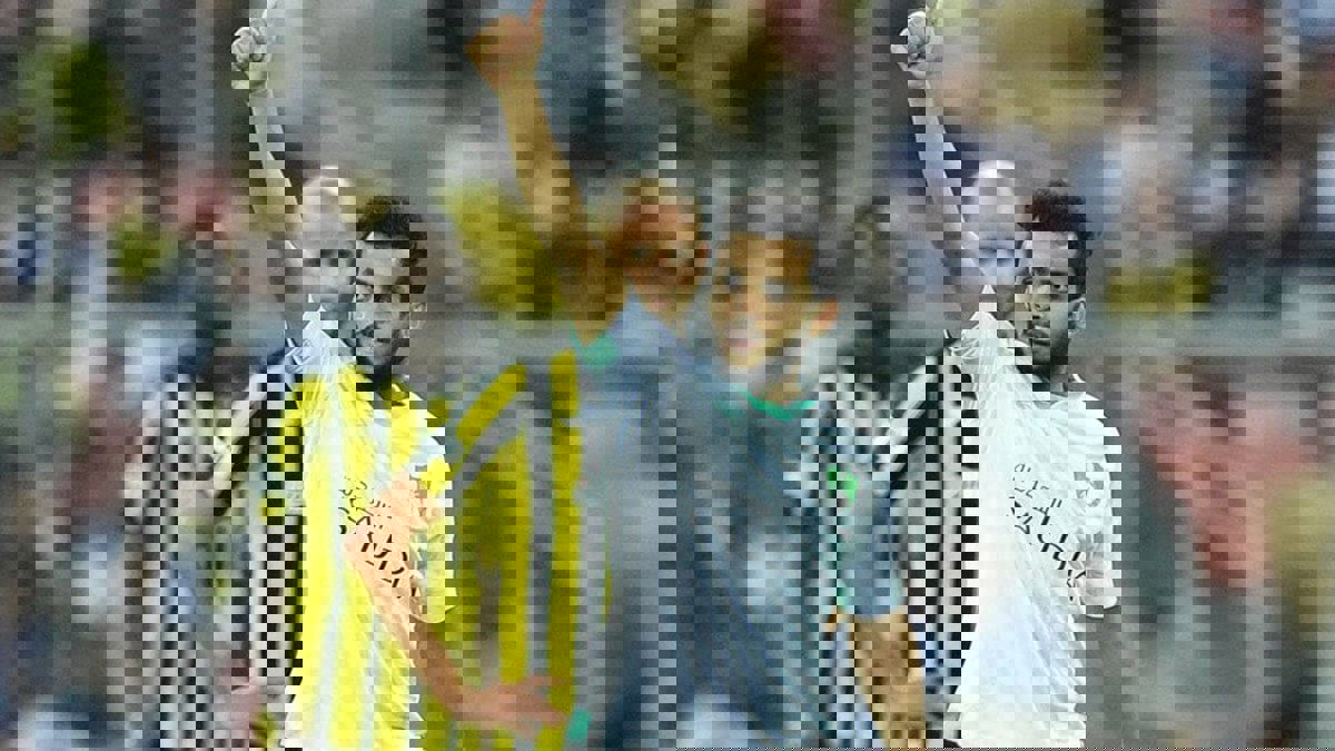 هل يواجه عبدالفتاح عسيري مصير العويس بعد تقارير مفاوضات النصر والهلال؟